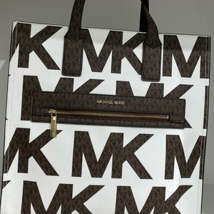 kenly large graphic logo tote bag